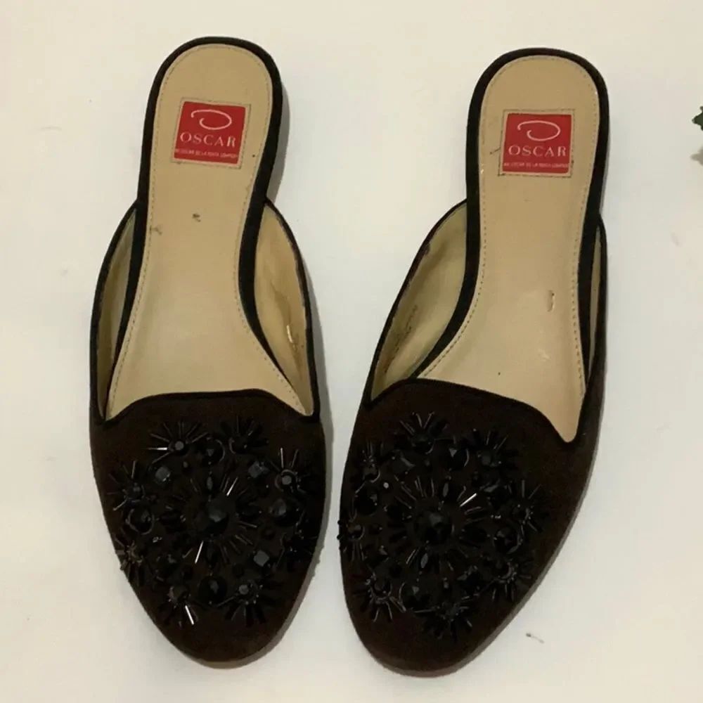 Oscar de la Renta Destiny brown Suede Black Beaded Slides Mules Flats 7